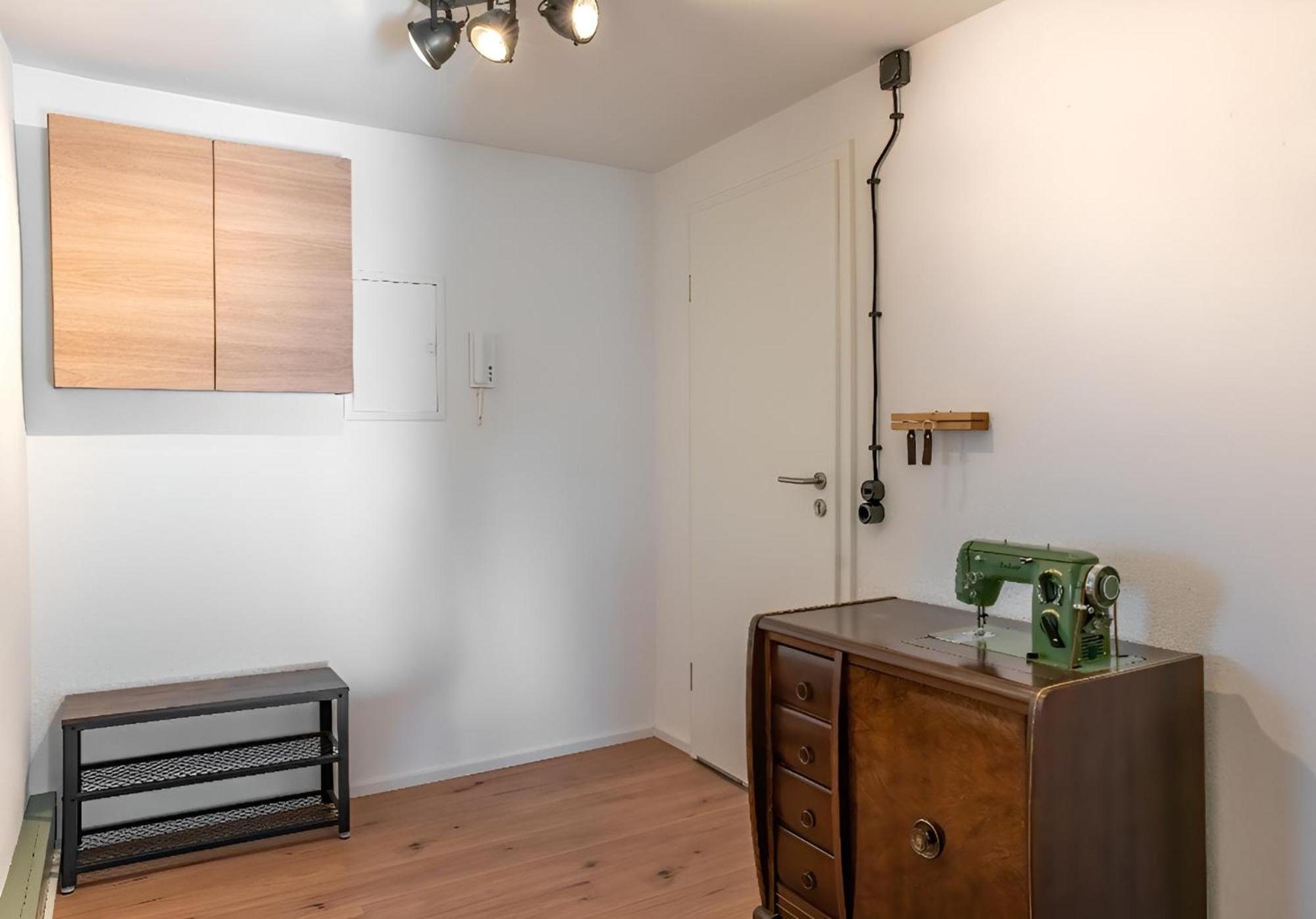 Apartment Living Timeless- Black Forest Moments Mit Sauna Fuer 8 Personen In Huefingen