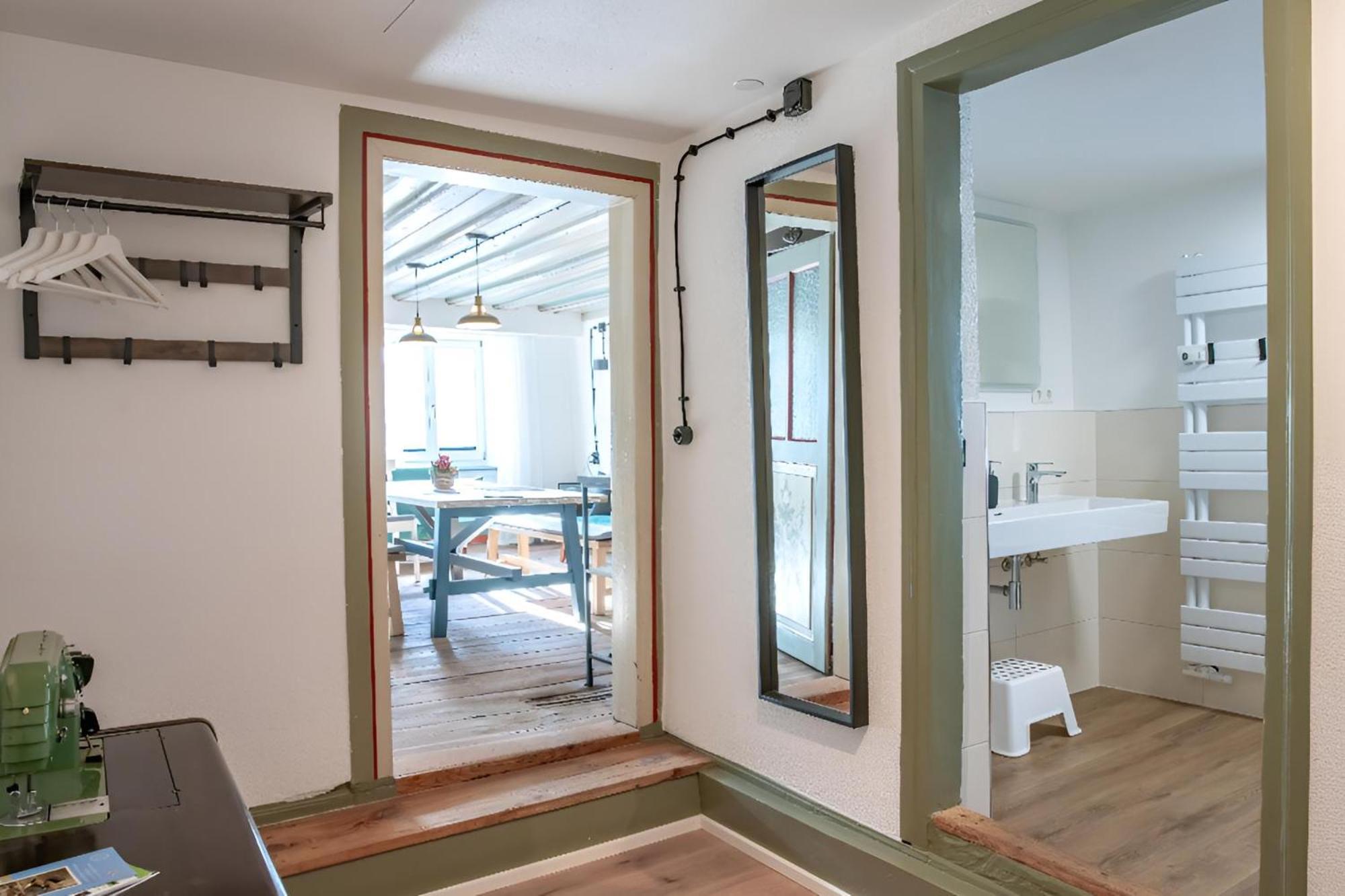 Apartment Living Timeless- Black Forest Moments Mit Sauna Fuer 8 Personen In Huefingen